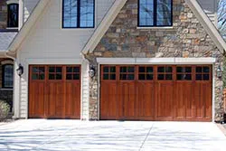 Garage Door And Opener Repairs St Paul, MN 651-376-0001 - custom-side